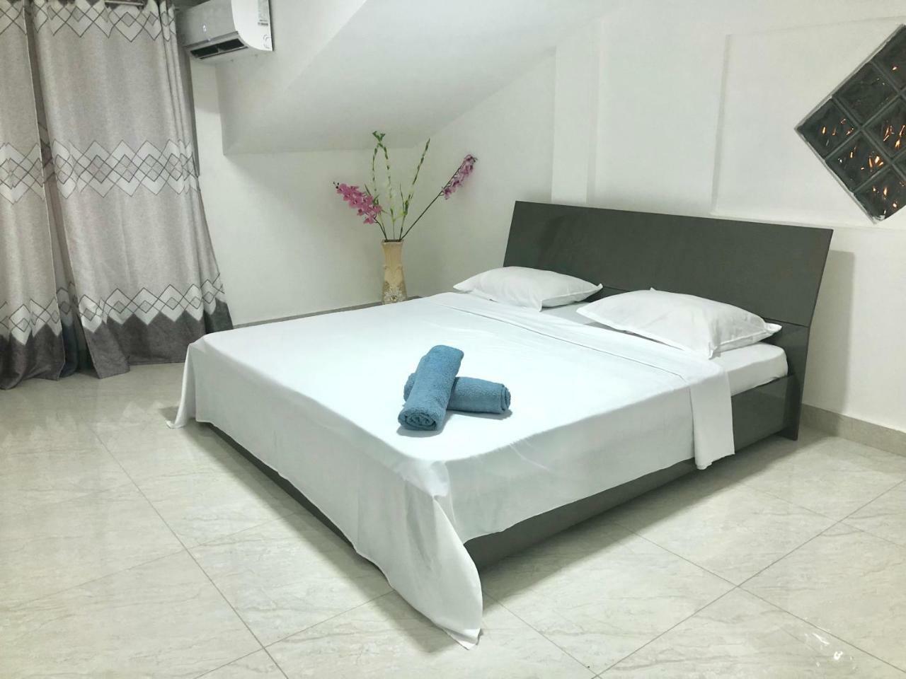 Budget Double Room,1004283354:JPEG